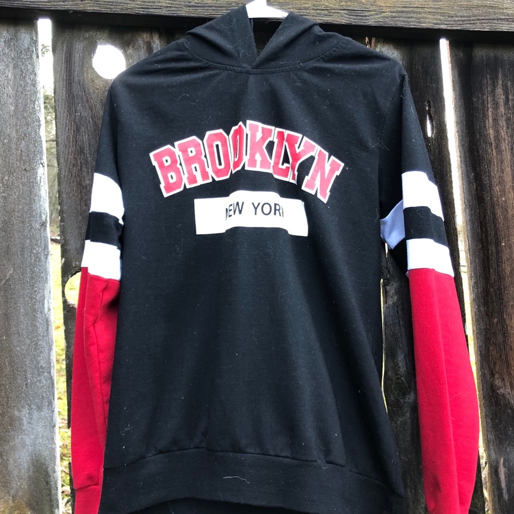 Medium Brooklyn New York sweatshirt